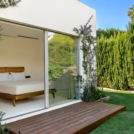 Villa Zelmar - Tranquility And Privacy In Cala Conta *