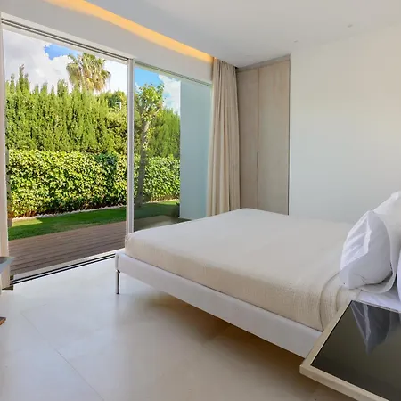 Villa Zelmar - Tranquility And Privacy In Cala Conta *