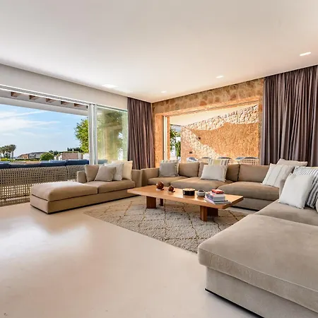 Zelmar - Tranquility And Privacy In Cala Conta *
