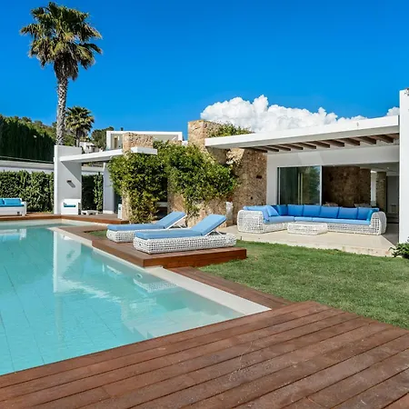 Zelmar - Tranquility And Privacy In Cala Conta San José